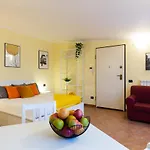 Gorla Skyline - Floor